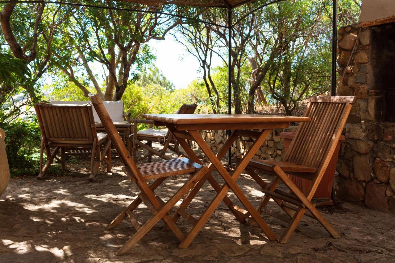Bed and Breakfast Sa Guardia de Ferricci Solanas  Exterior foto