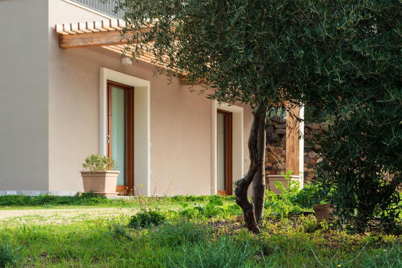Bed and Breakfast Sa Guardia de Ferricci Solanas  Exterior foto