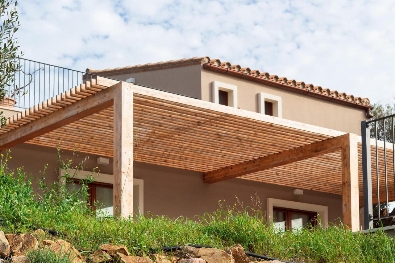 Bed and Breakfast Sa Guardia de Ferricci Solanas  Exterior foto